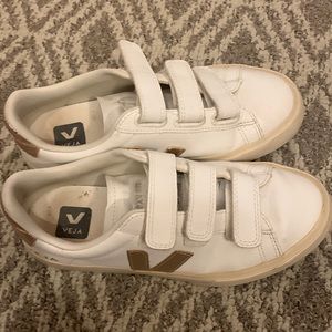 Veja Velcro Sneakers